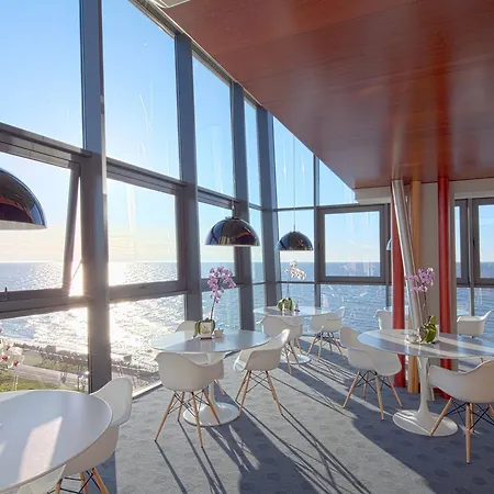 Ultra Premiere By Zdrojowa 아파트 코워브제크